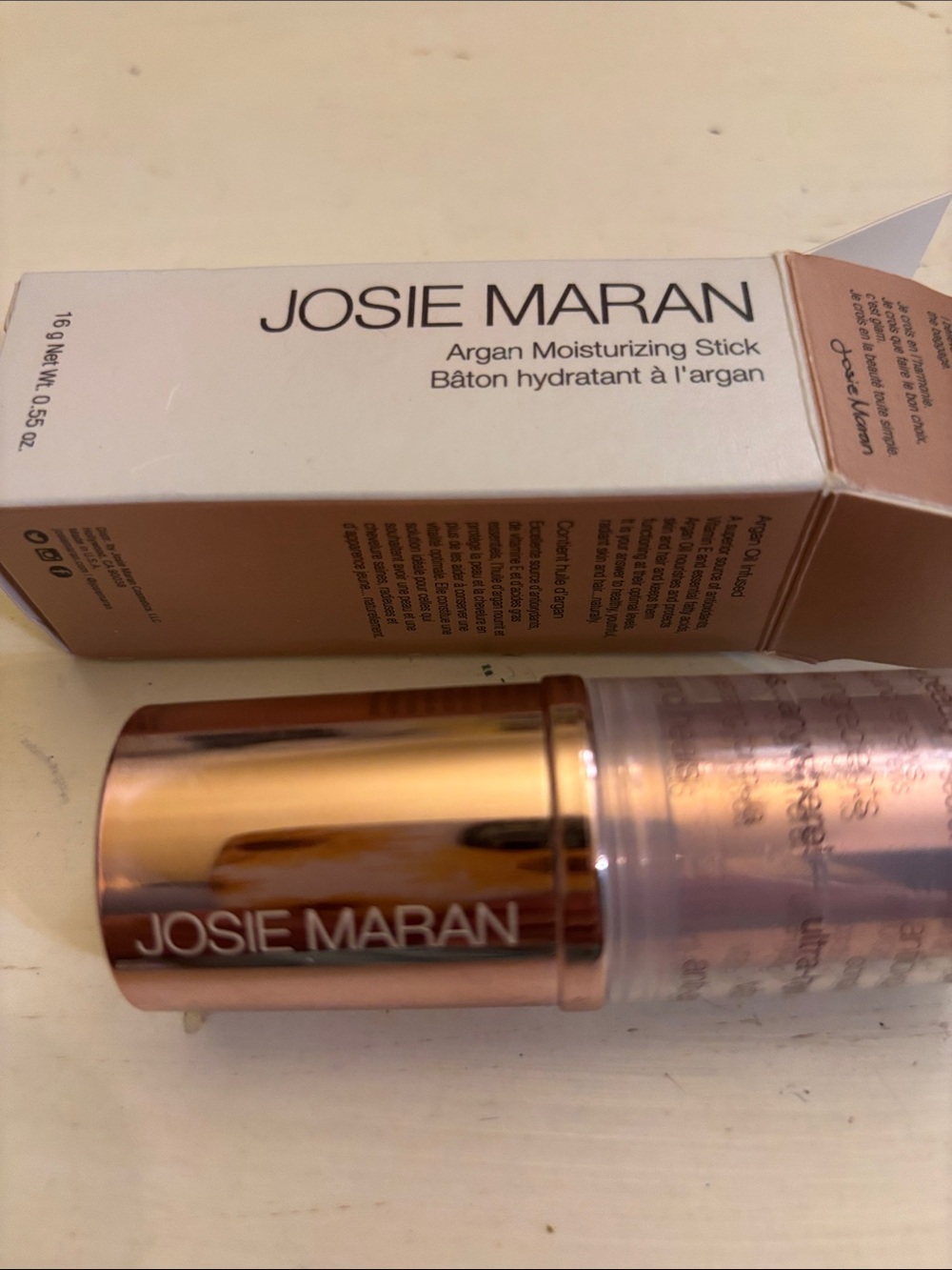 JOSIE MARAN Argan Moisturizing Stick in Rose Gold Metallic